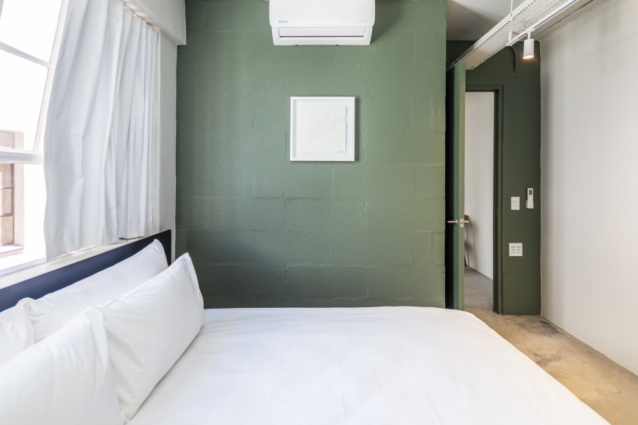 1 Bedroom Property for Sale in Gardens Western Cape